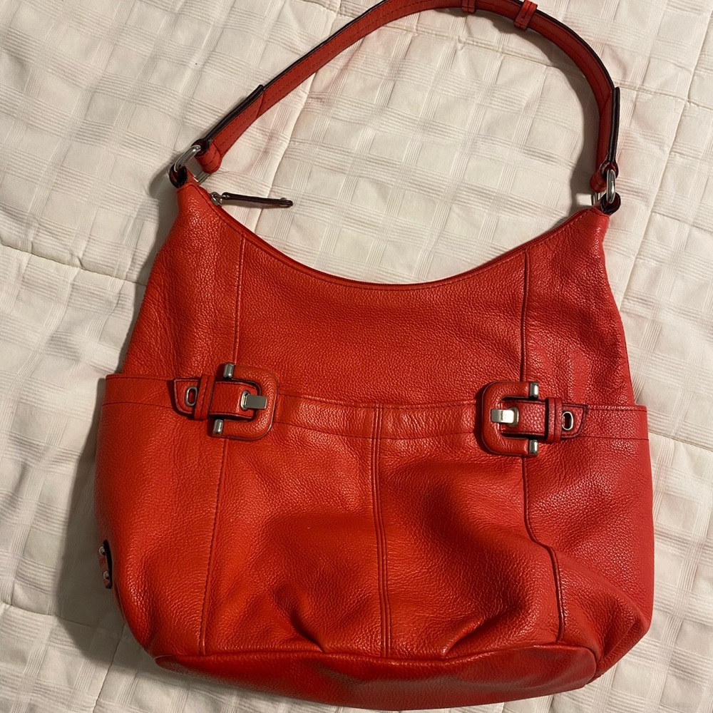 Elegant Red Leather Shoulder Bag